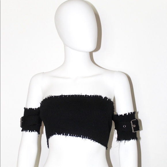 Buckle Distressed Set - Picture 1 of 2